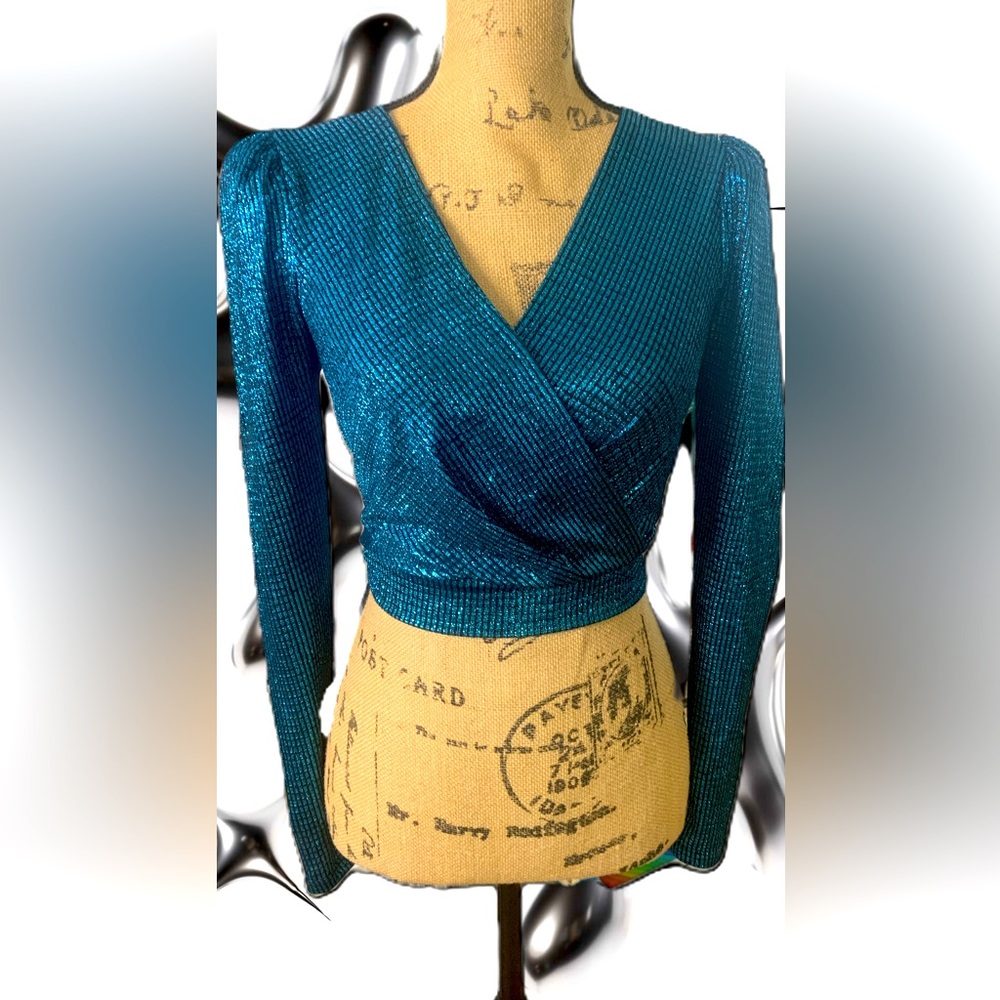 Shimmering Teal Crop Top Kit + Sky